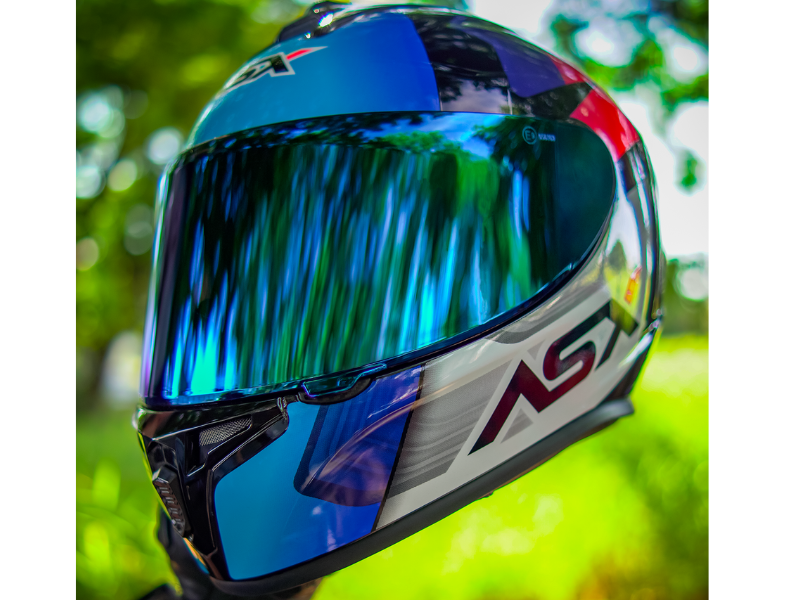 capacete para viagem com sistema de ventilação