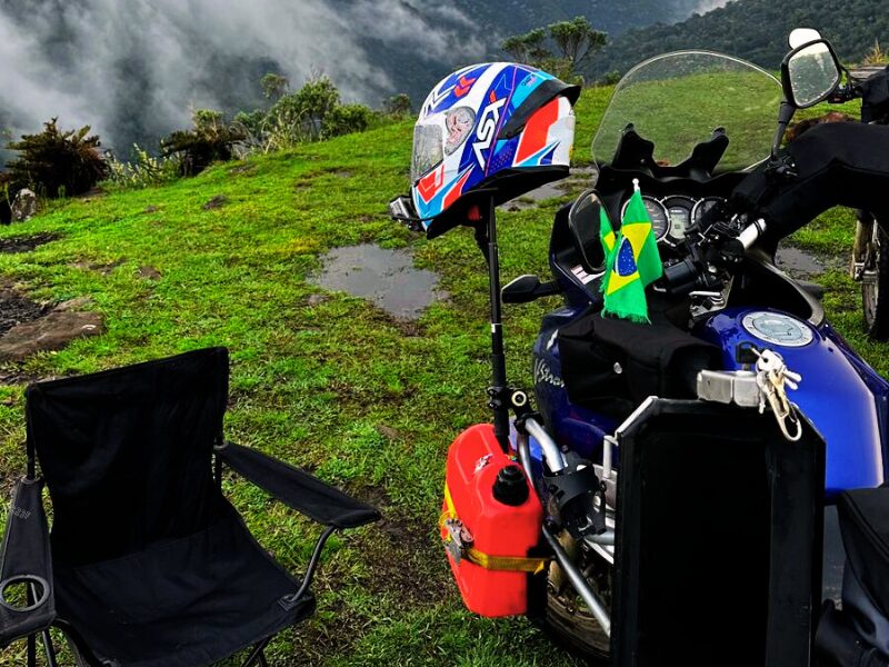 quanto custa uma viagem de moto para o Atacama sozinho