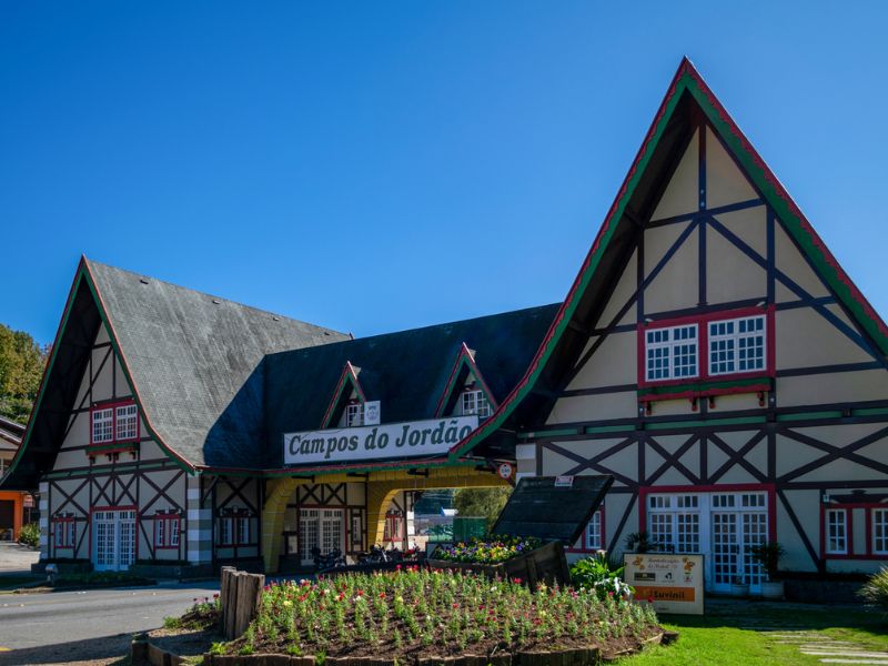 cidades para viajar de moto com os amigos