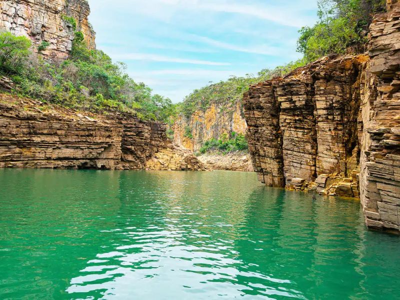 lugares para viajar de moto em Minas Gerais com amigos