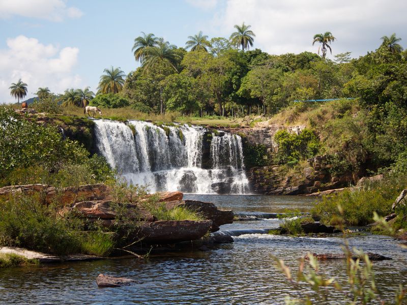lugares para viajar de moto em Minas Gerais em casal