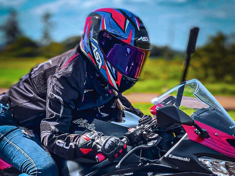 Acessórios para Capacete de Moto